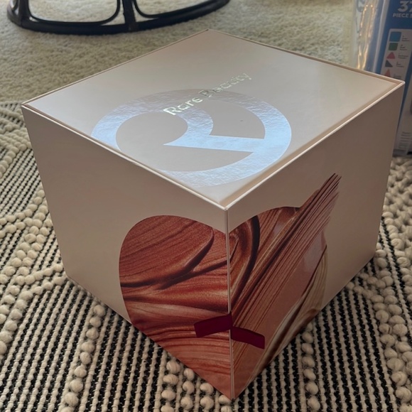 ISO Rare Beauty PR Box
